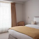 De Pourtales Aparthotel 5*