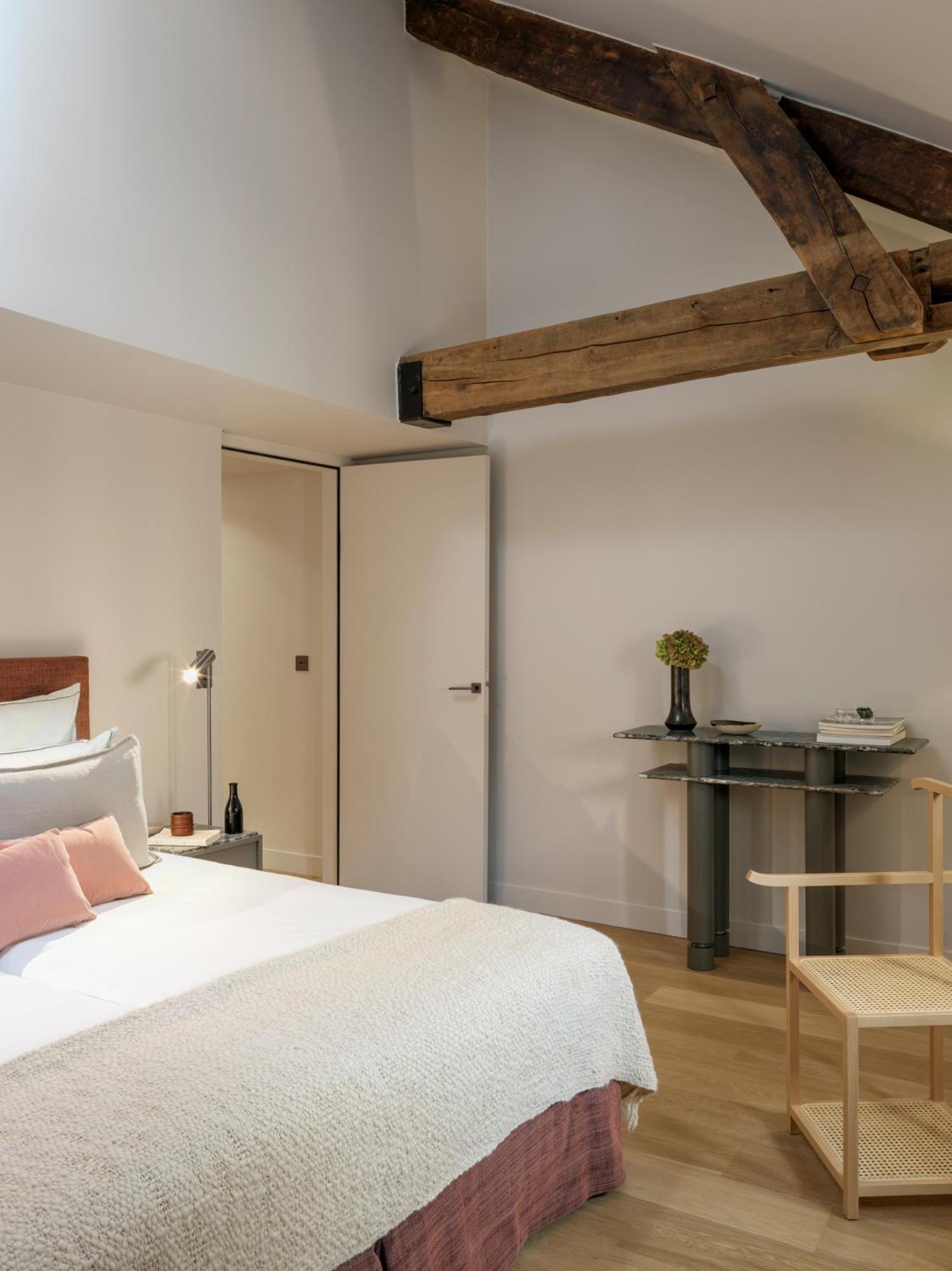 De Pourtales Aparthotel 5*